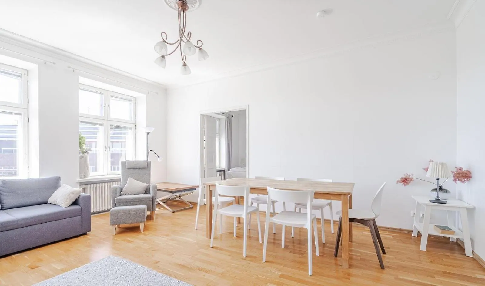 2Ndhomes 142 Sqm Top Floor 4 And 1 Room Apartments With Sauna And Balcony In The Center Of Helsinki