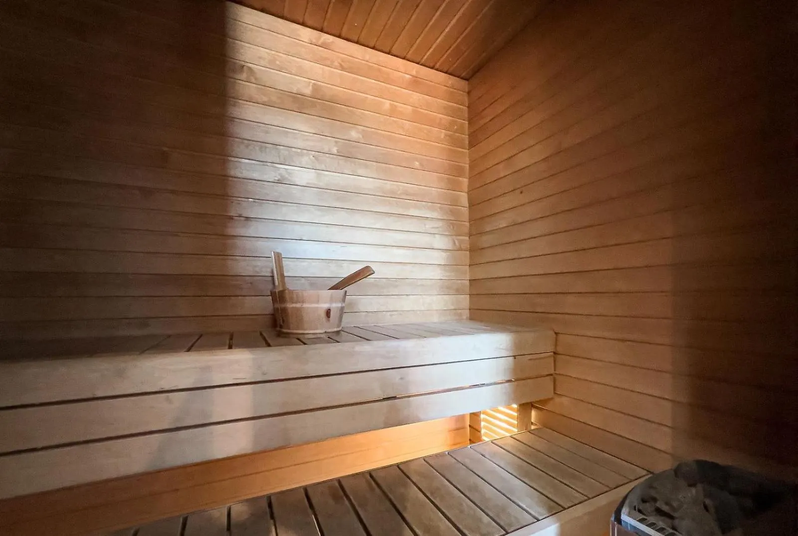 2Ndhomes 142 Sqm Top Floor 4 And 1 Room Apartments With Sauna And Balcony In The Center Of Helsinki 0*,  Finland